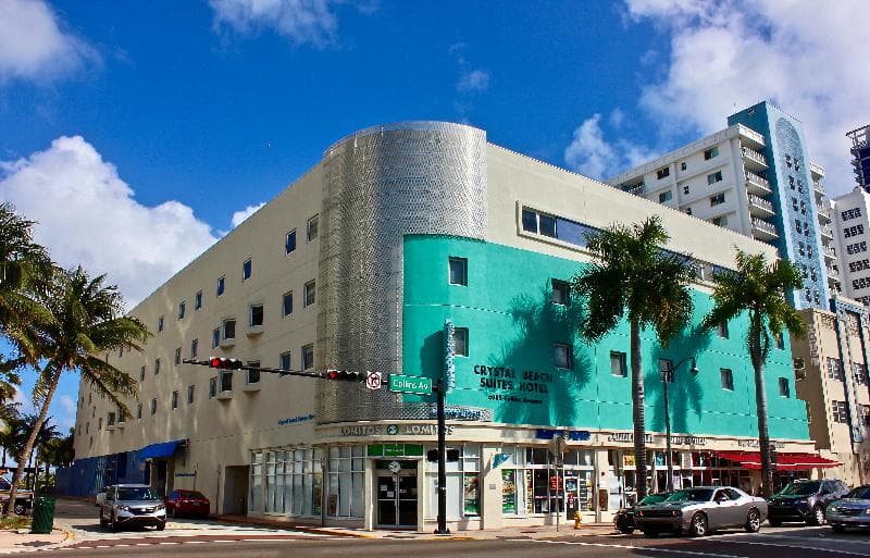 Crystal Beach Suites Hotel 4