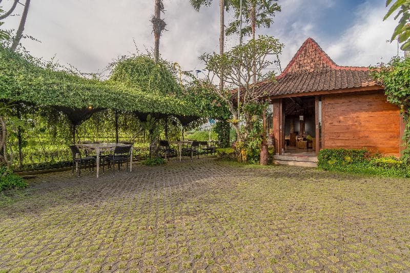Nyanyi Sanctuary Villa By Ini Vie Hospitality 4