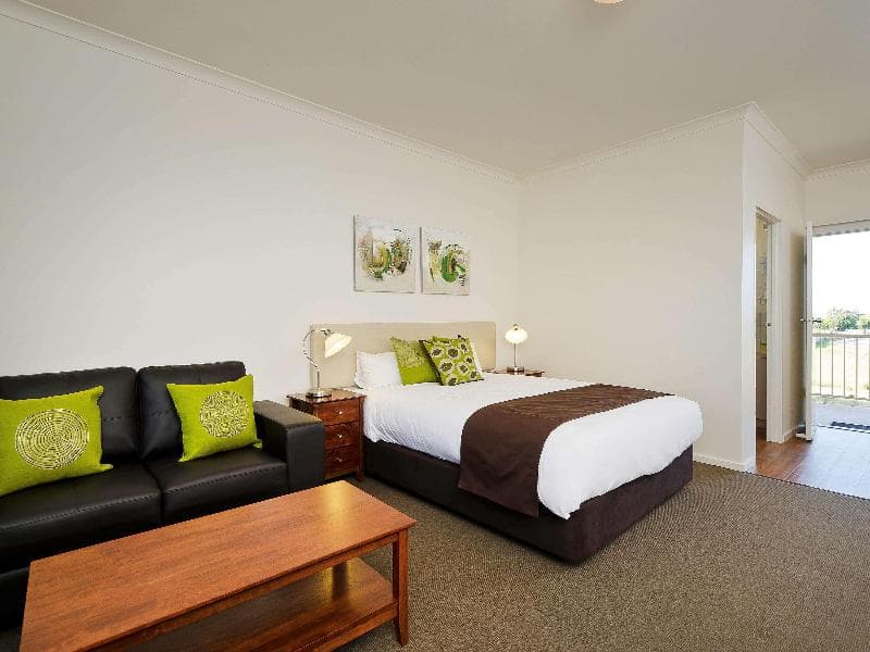The Reserve Hotel 3