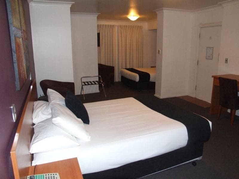 Ibis Styles Broken Hill 3