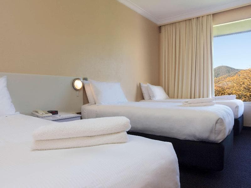 Ibis Styles Tamworth 4