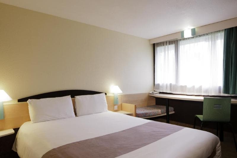Ibis Charleroi Airport Brussels South 2