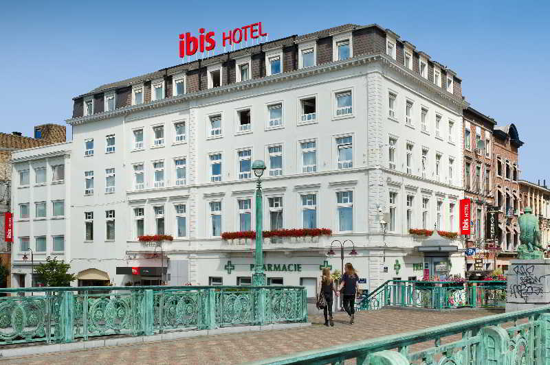 Ibis Charleroi Centre Gare photo 1