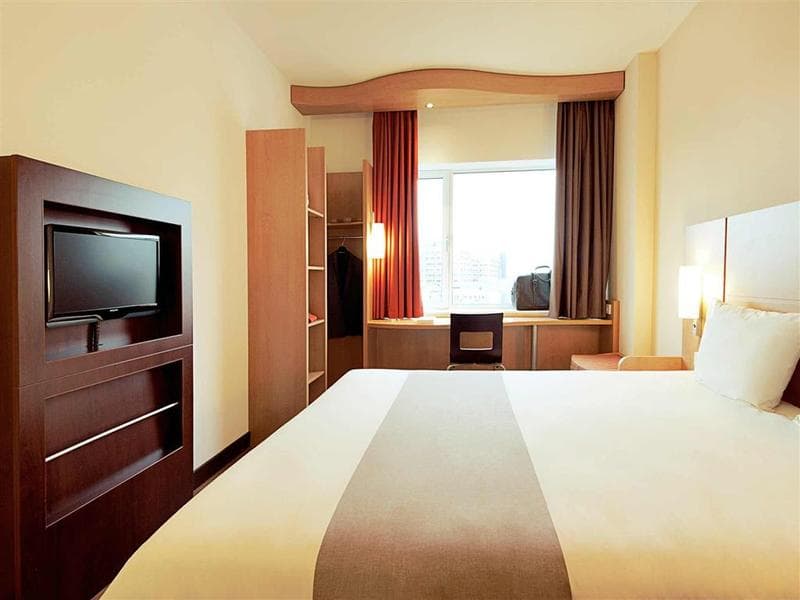 Ibis Kortrijk Centrum 5