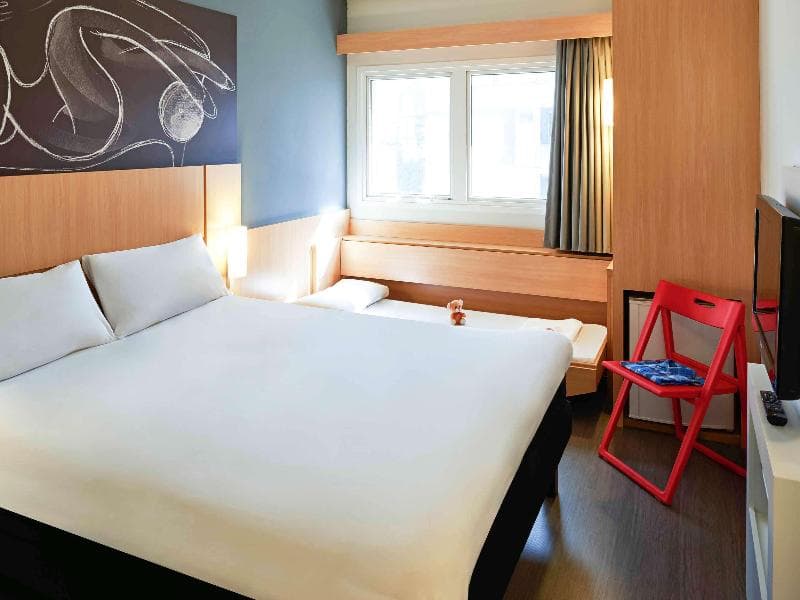 Ibis Goiania 4