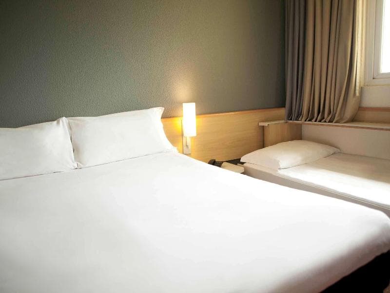 Ibis Criciuma 4