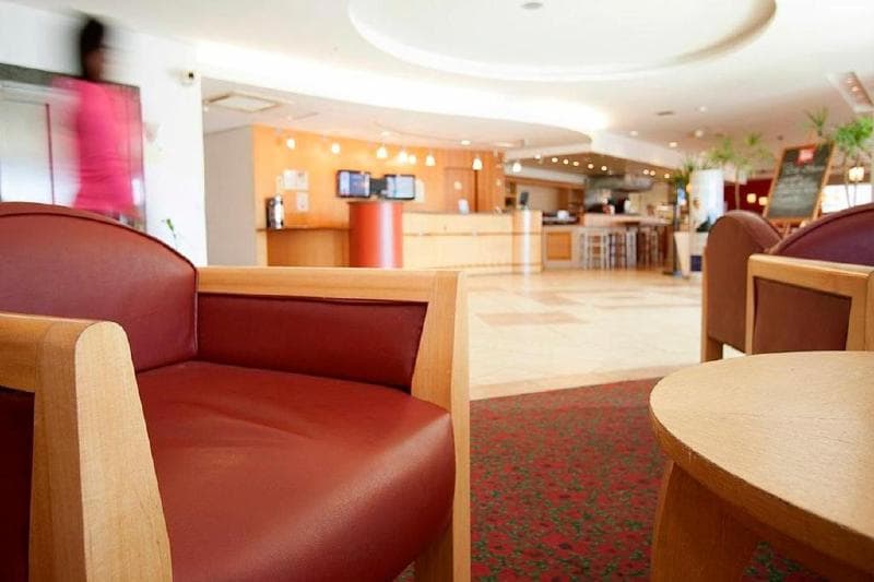 Ibis Vitoria Aeroporto 4