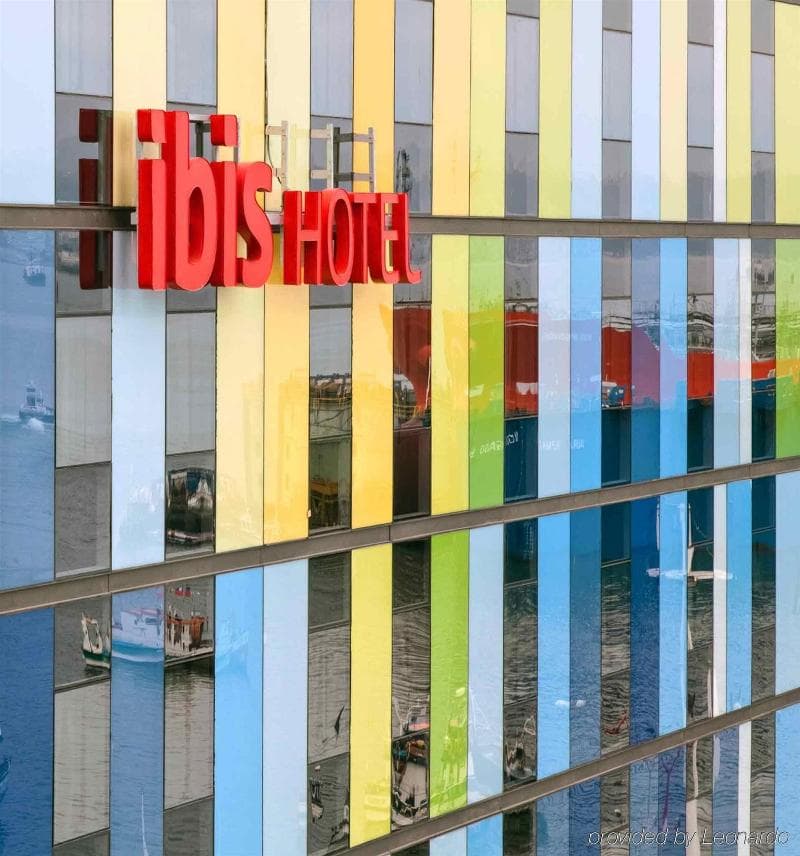 ibis Valparaiso 2