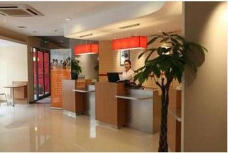 Ibis Beijing Dongdaqiao 5