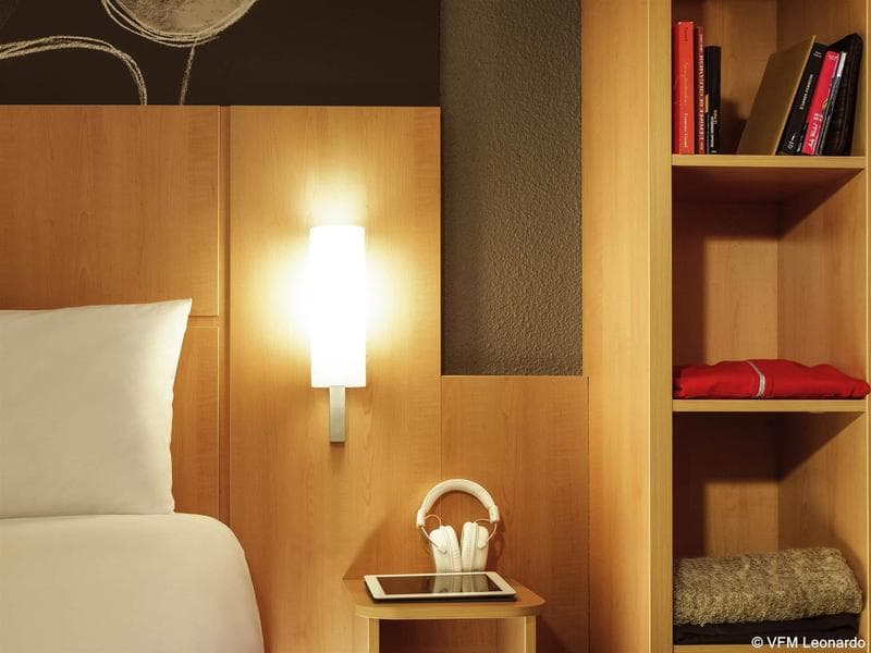 Ibis Abbeville 5
