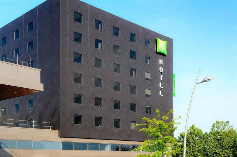 Hotel Ibis Styles Caen Centre Gare 2