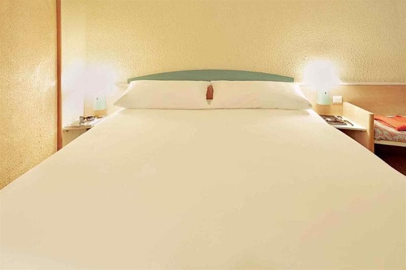 Ibis Honfleur 2