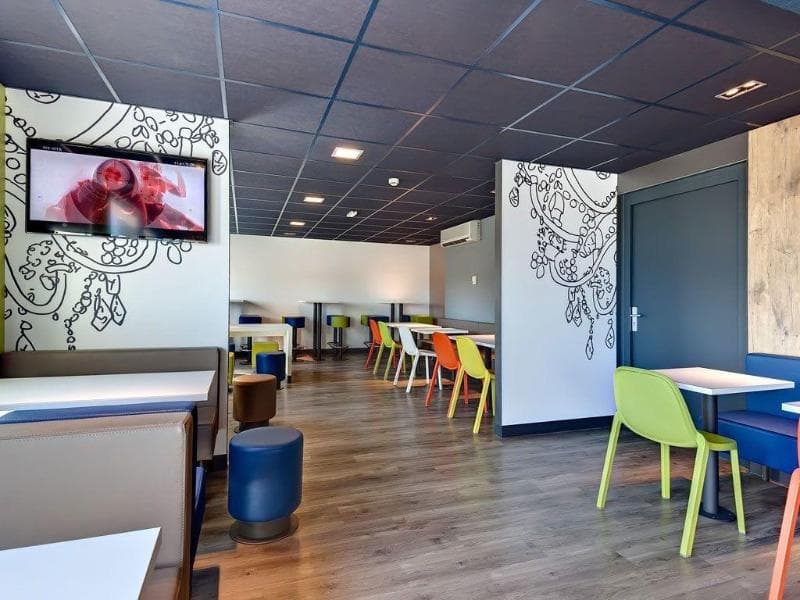 Ibis Budget La Roche-Sur-Yon 4