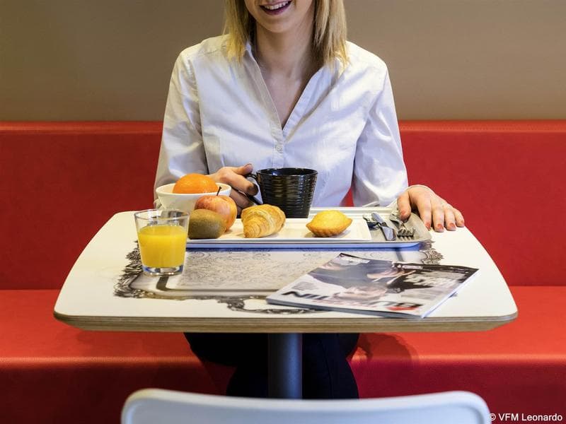 Hôtel Ibis Roanne 3