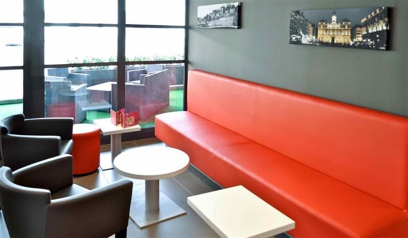 Ibis Lyon Est Chaponnay 5