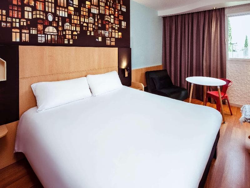 Hôtel Ibis Mâcon Sud 3