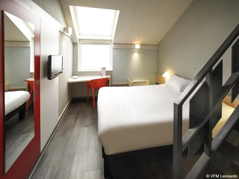 Hôtel Ibis Granville Port De Plaisance 5
