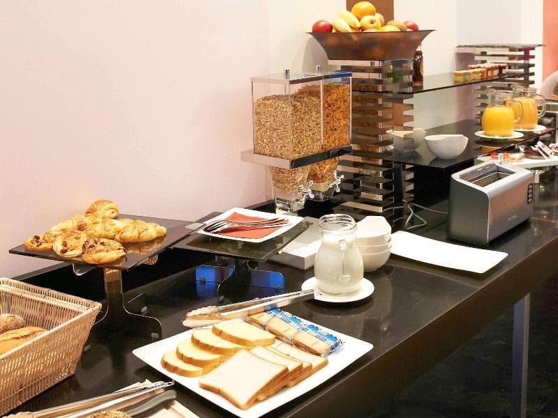 Mercure Cholet Centre 4