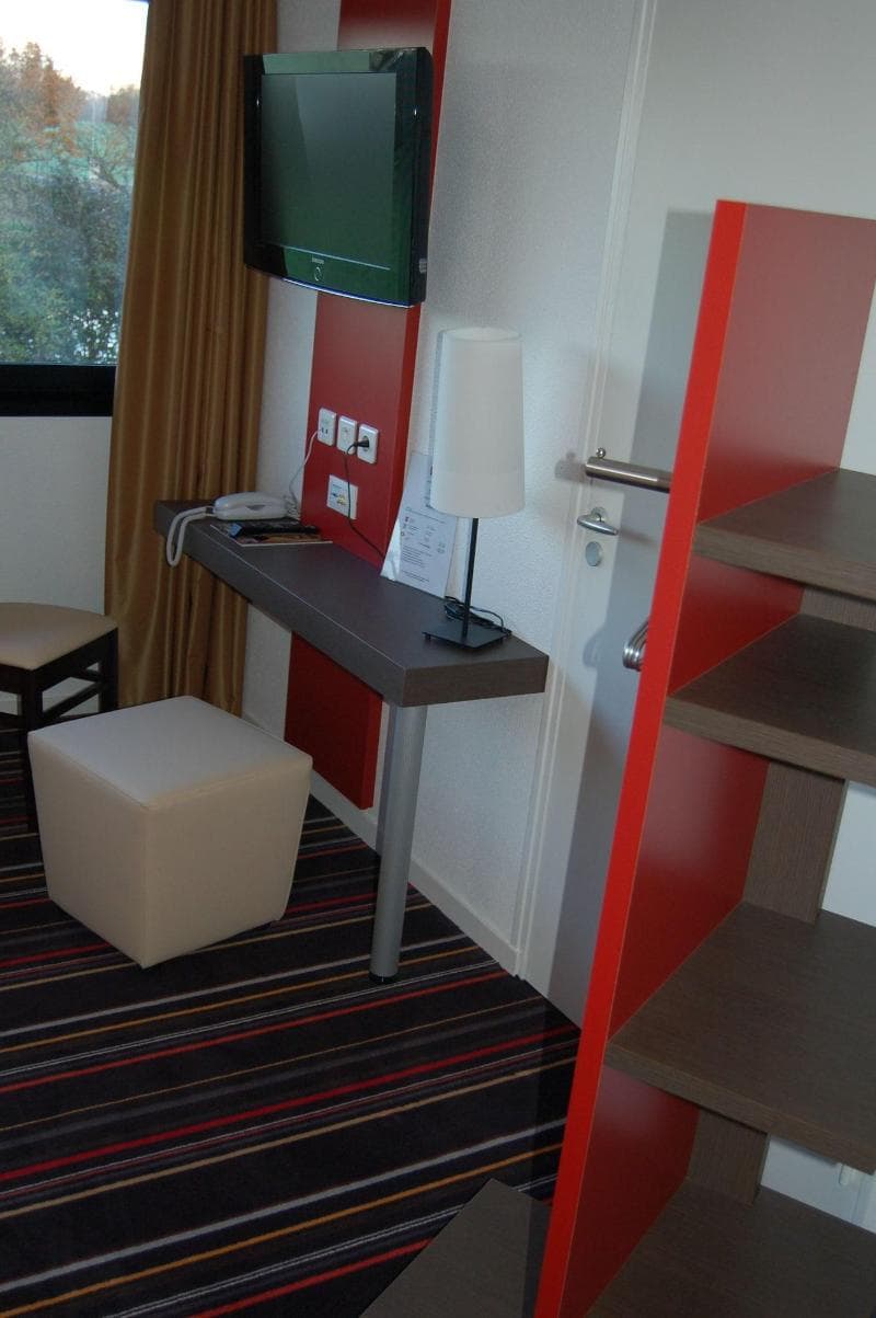 Ibis Styles Segre 5