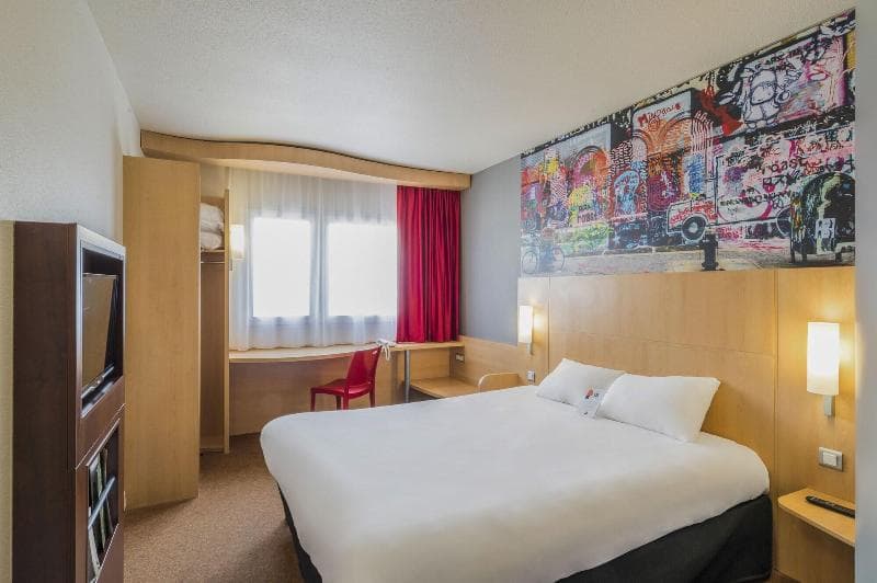 Hotel Ibis Marne-La-Vallee Val D'europe (Adults Only) 4