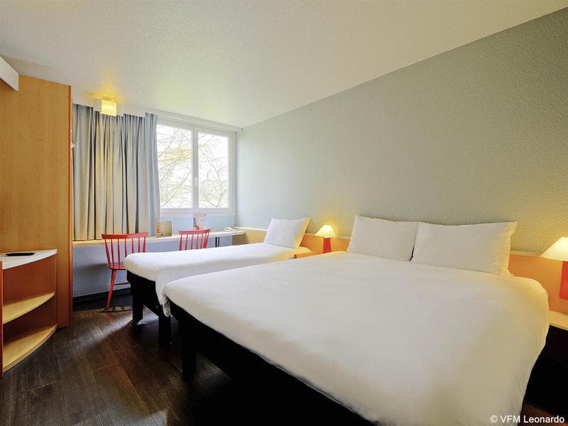 Hotel Ibis Poitiers Beaulieu (Adults Only) 2