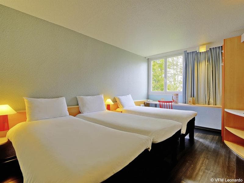 Hotel Ibis Poitiers Beaulieu (Adults Only) 4