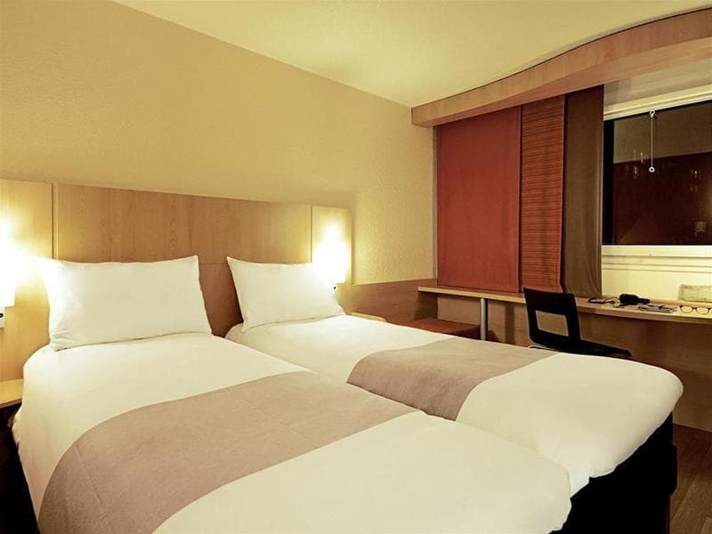 Hôtel Ibis Saint-Quentin Basilique 2