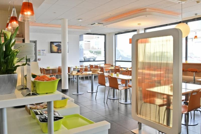 Ibis Budget Saint-Quentin Centre Gare photo 1