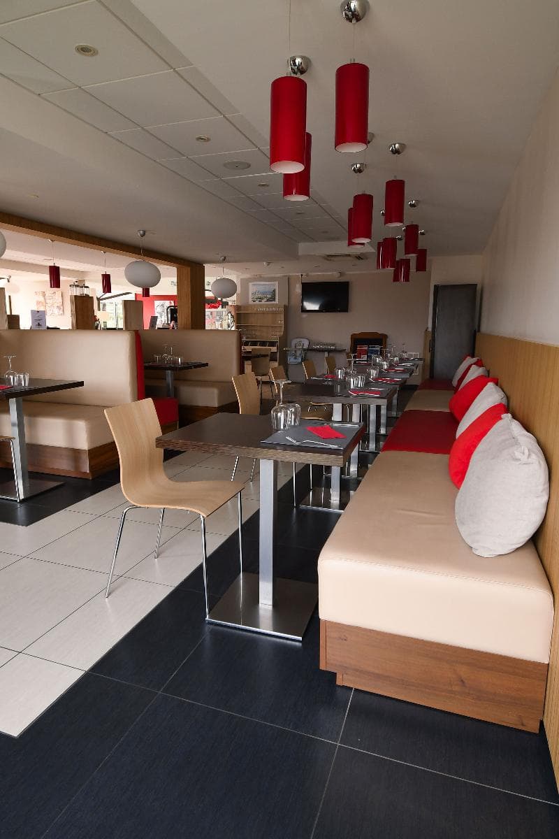 Hotel Ibis Saintes 5