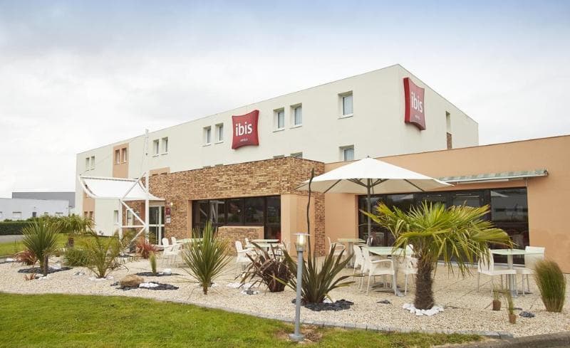 Ibis Auray main