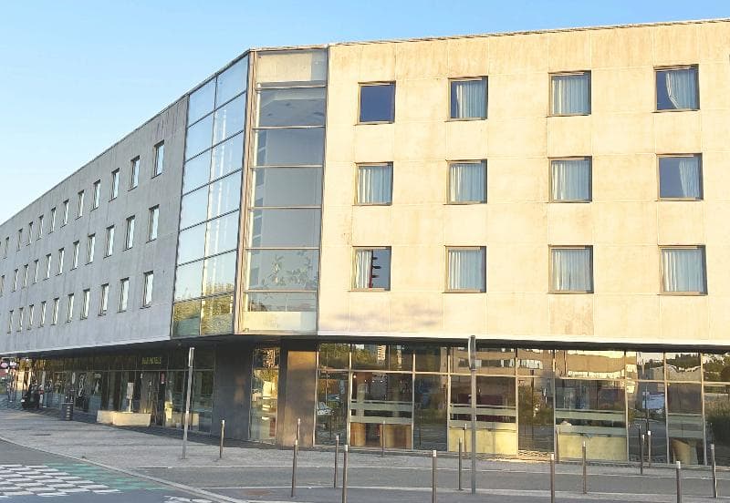 B&B Hotel Maubeuge Gare 4