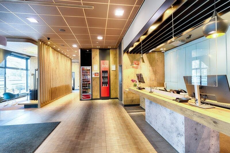 B&B HOTEL Düsseldorf-Hbf 4