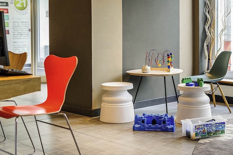 ibis Frankfurt Airport Hotel 3