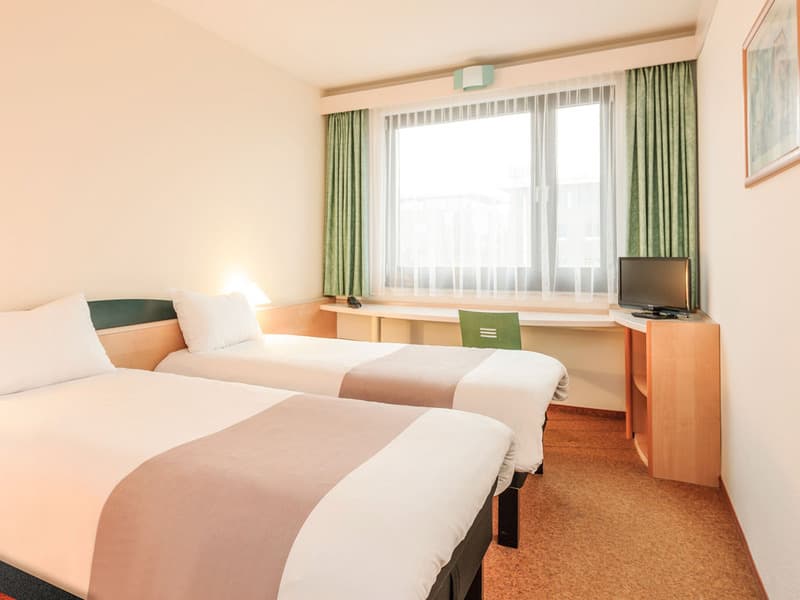 Ibis Rostock Am Stadthafen 5