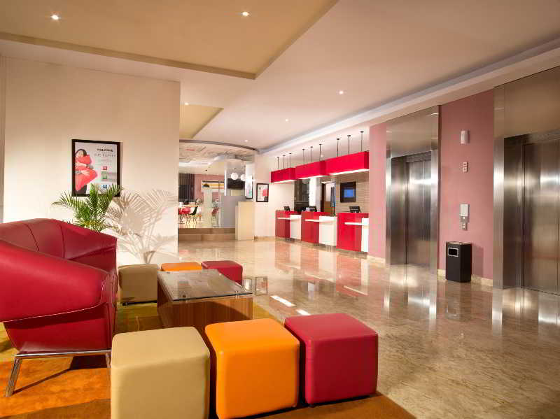 Hotel Ibis Jakarta Senen 4