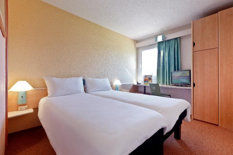 Ibis Alicante 5