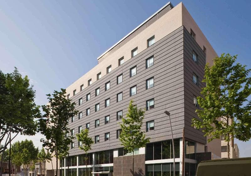 Ibis Barcelona Pza Glories 22 3