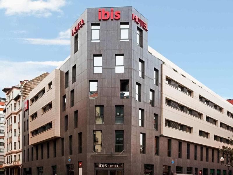 Ibis Bilbao Centro main