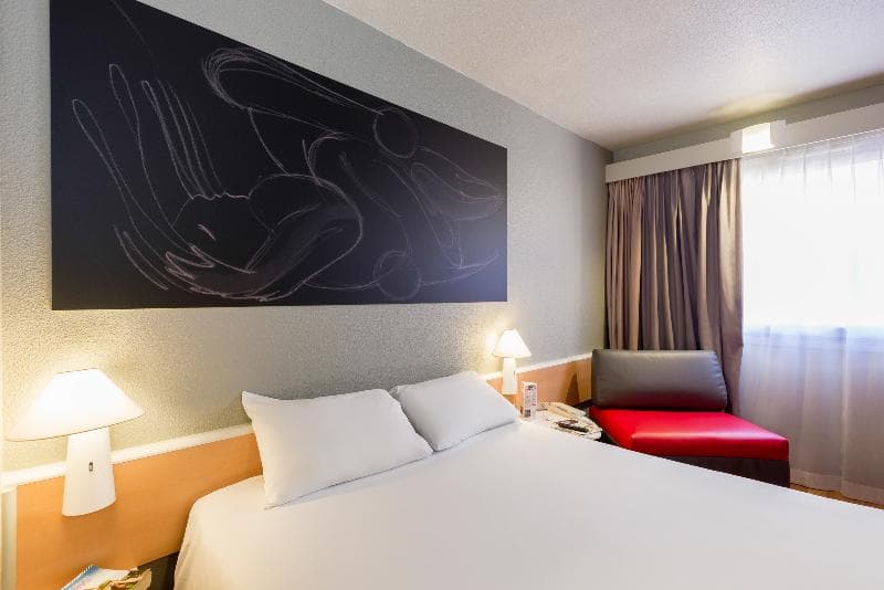 Ibis Granada main