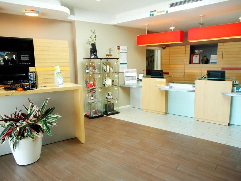 Hotel Ibis Girona Costa Brava 5