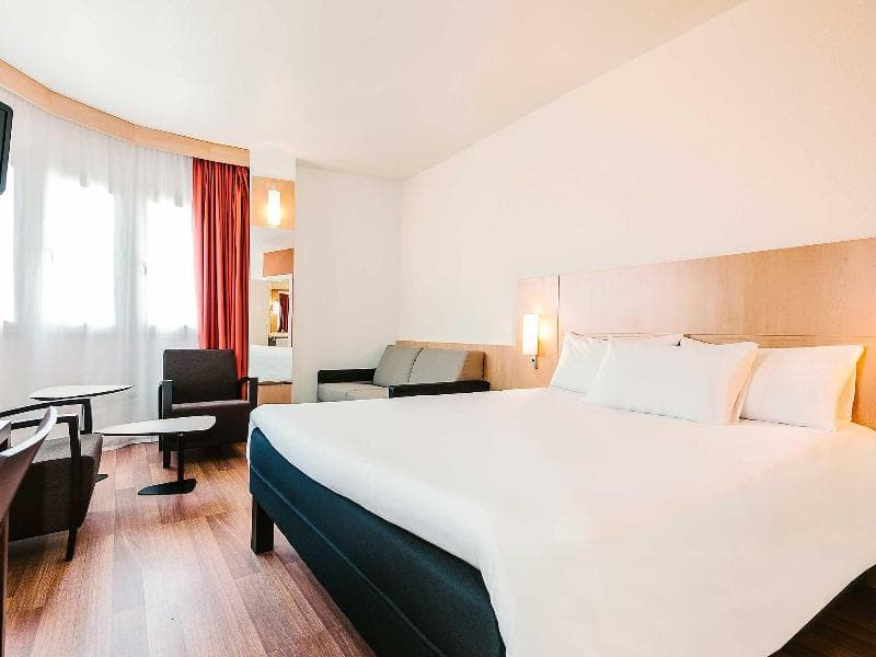 Hotel Ibis Madrid Centro photo 1