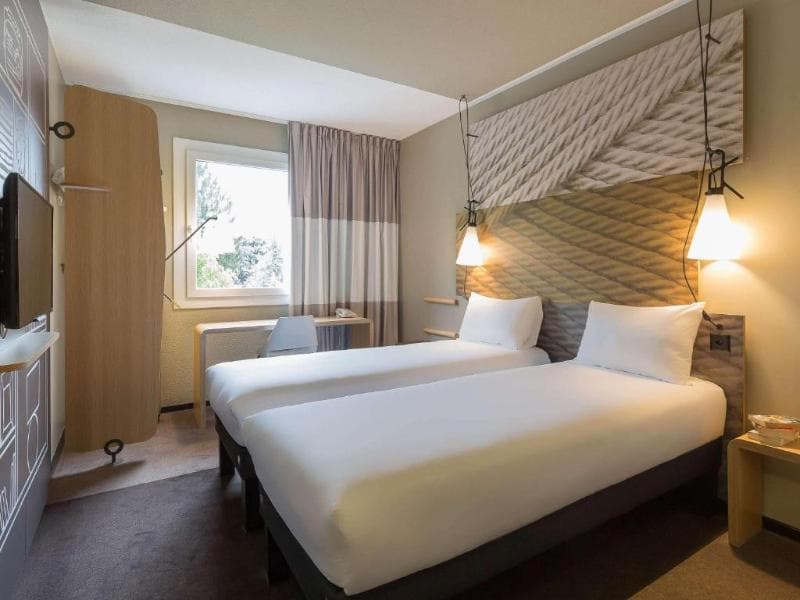 Ibis Geneve Aeroport 4