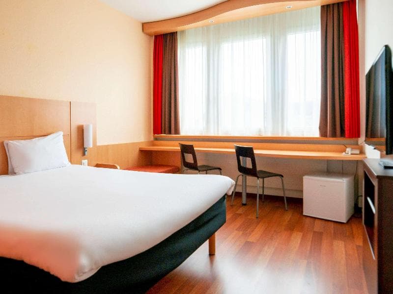 ibis Kriens 3