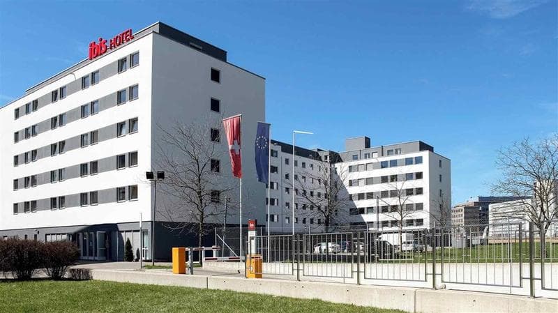 Ibis Zurich Messe-airport photo 1