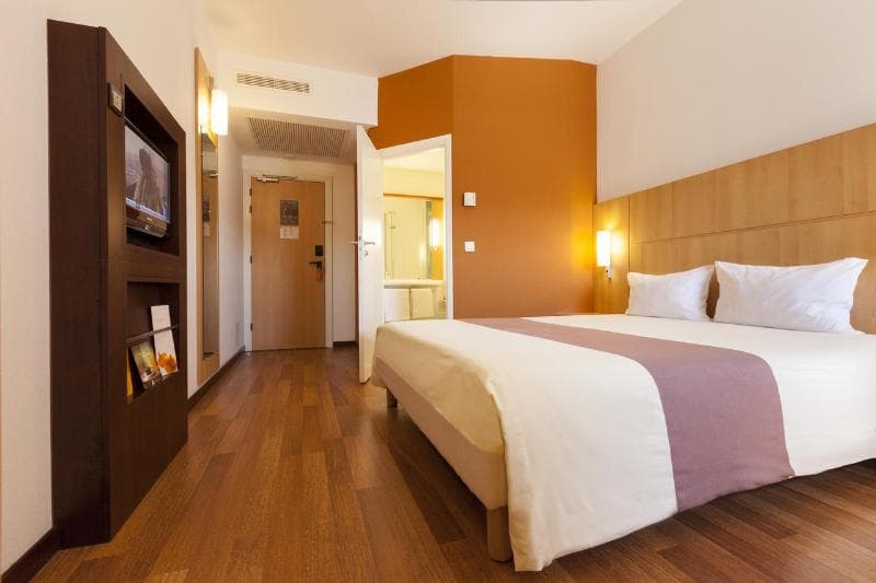 Ibis Tunis 4