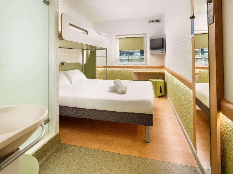 Ibis Budget Portsmouth 5