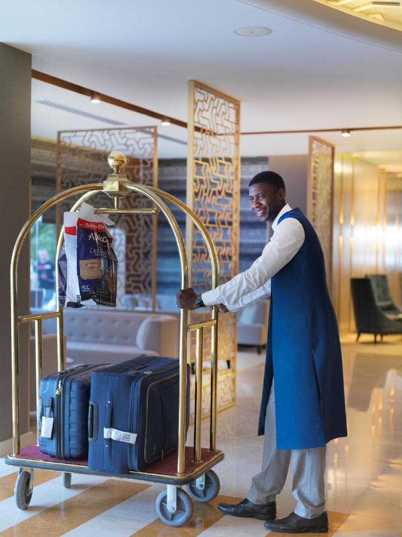 Two Seasons Hotel and Apartments Dubai 2