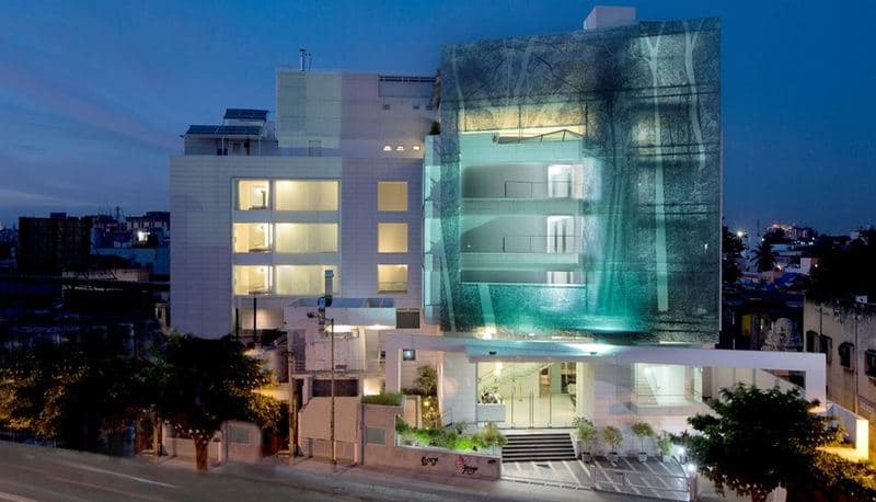 Springs Hotel And Spa Bangalor photo 1