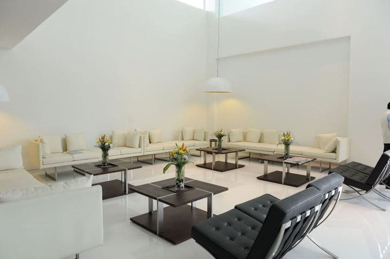 Springs Hotel And Spa Bangalor 3
