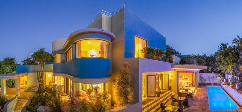 Mantis No5 Boutique Art Hotel 3